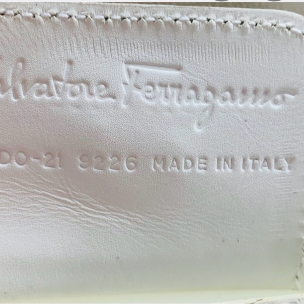 Ferragamo wire tote/briefcase - Picture 4 of 4